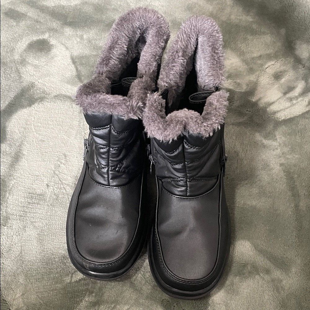 totes Gray Winter & Rain Boots with Gray Fur
